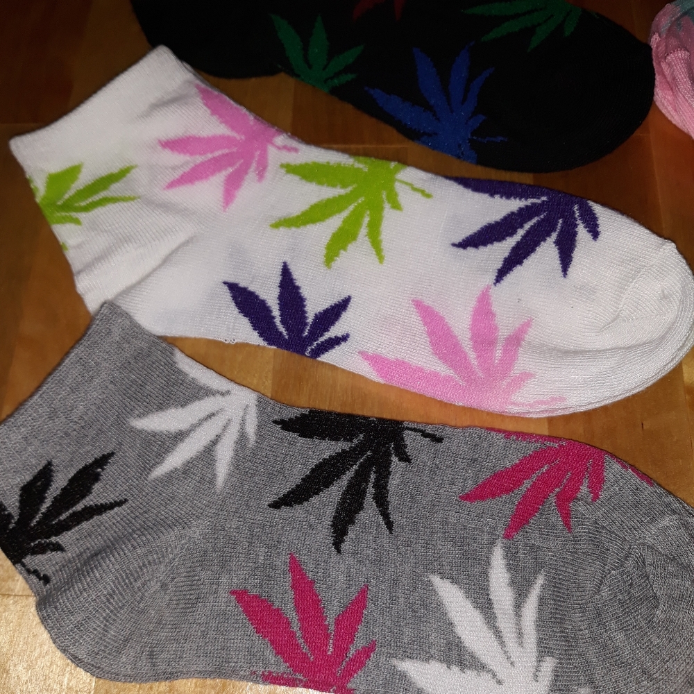 6 Pairs Ladies Kush Socks - Picture 5 of 5